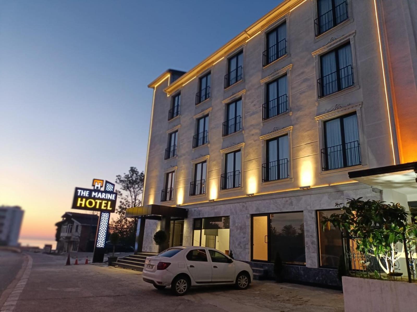 The Marine Hotel ทรับซอน ภายนอก รูปภาพ